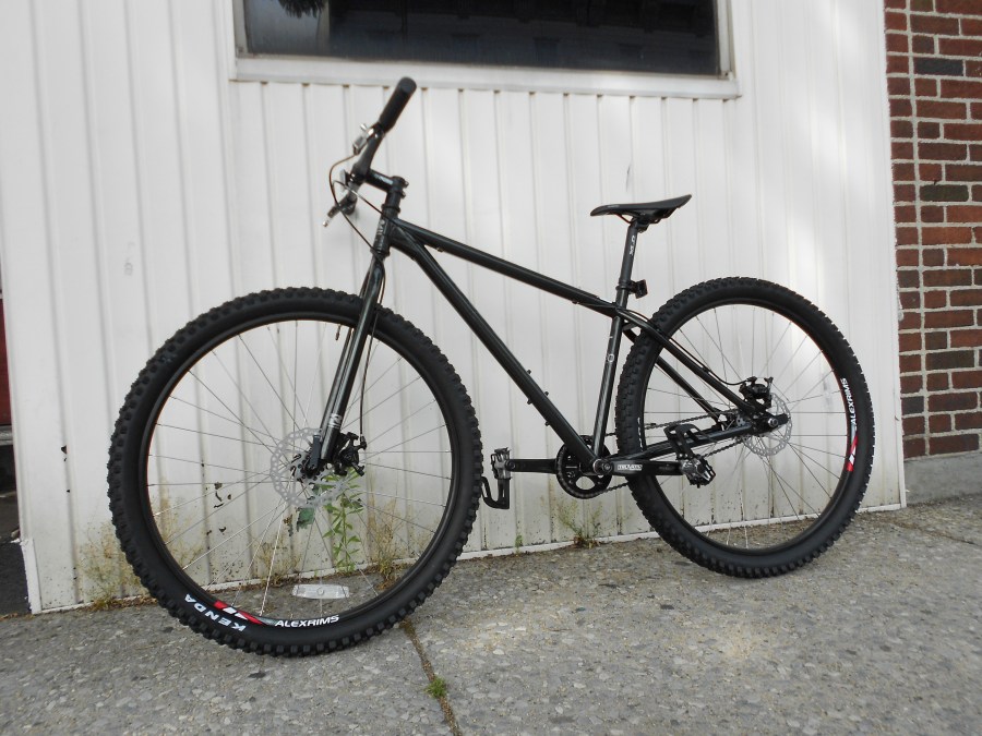 NEW 2015 REDLINE MONOCOG 29ER'S $700-1400