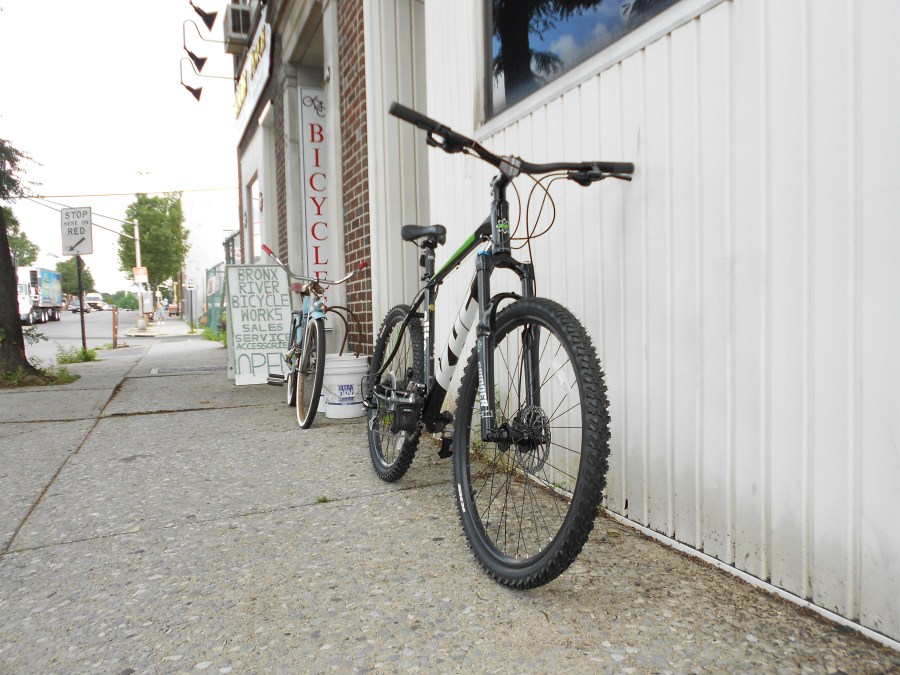 NEW 2014 KHS ALITE 350