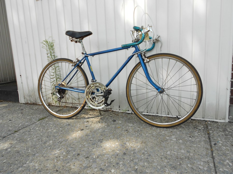 Schwinn Classic 24″ Wheel 10 Speed