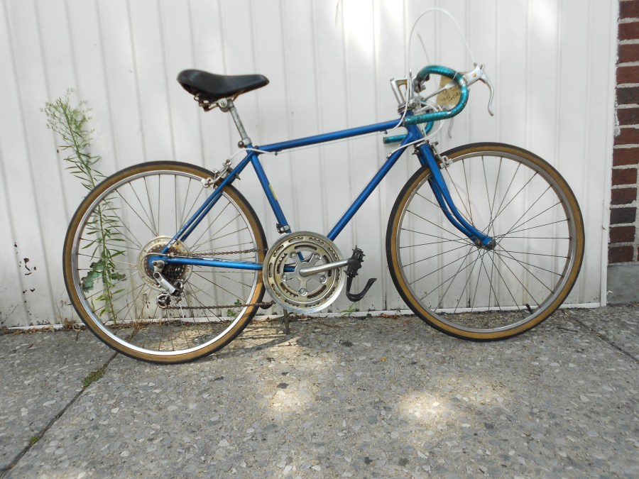 Schwinn Classic 24″ Wheel 10 Speed