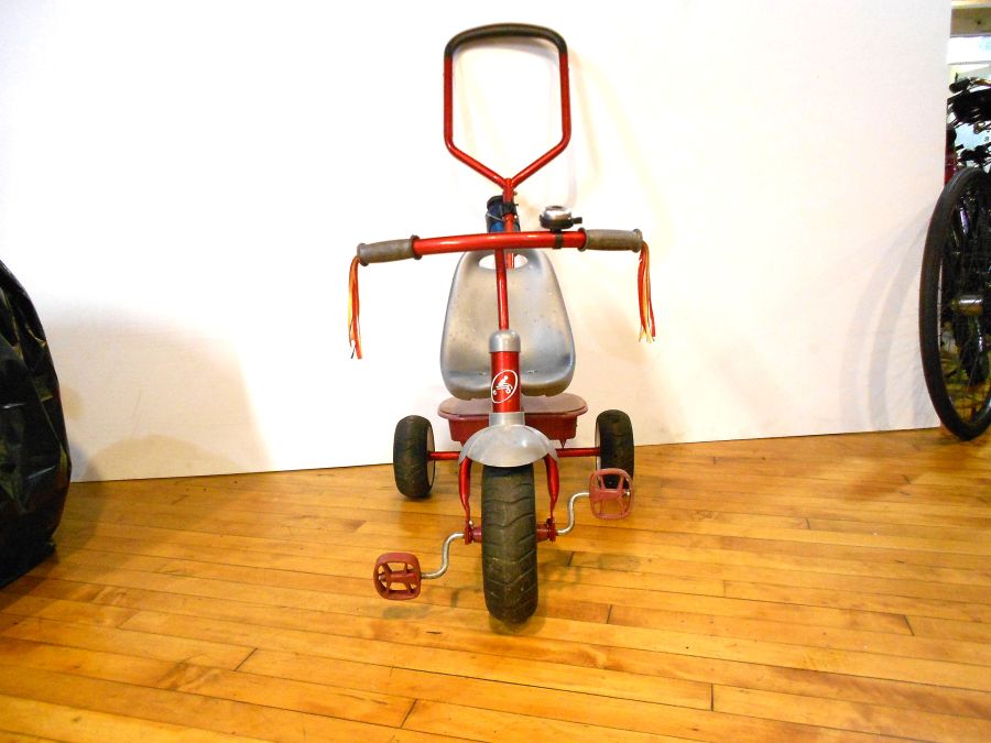 Radio Flyer Kid's Steer & Stroll Trike
