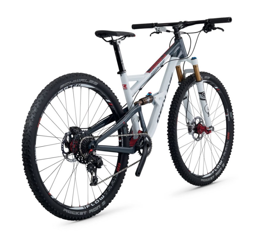 2015 REDLINE D880 $4500