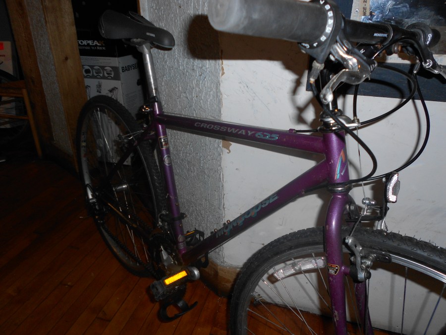 Mongoose Crossway 625