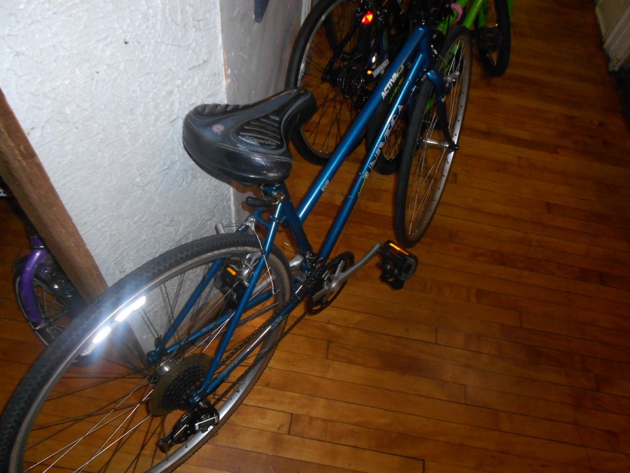 UNIVEGA Activa Trail